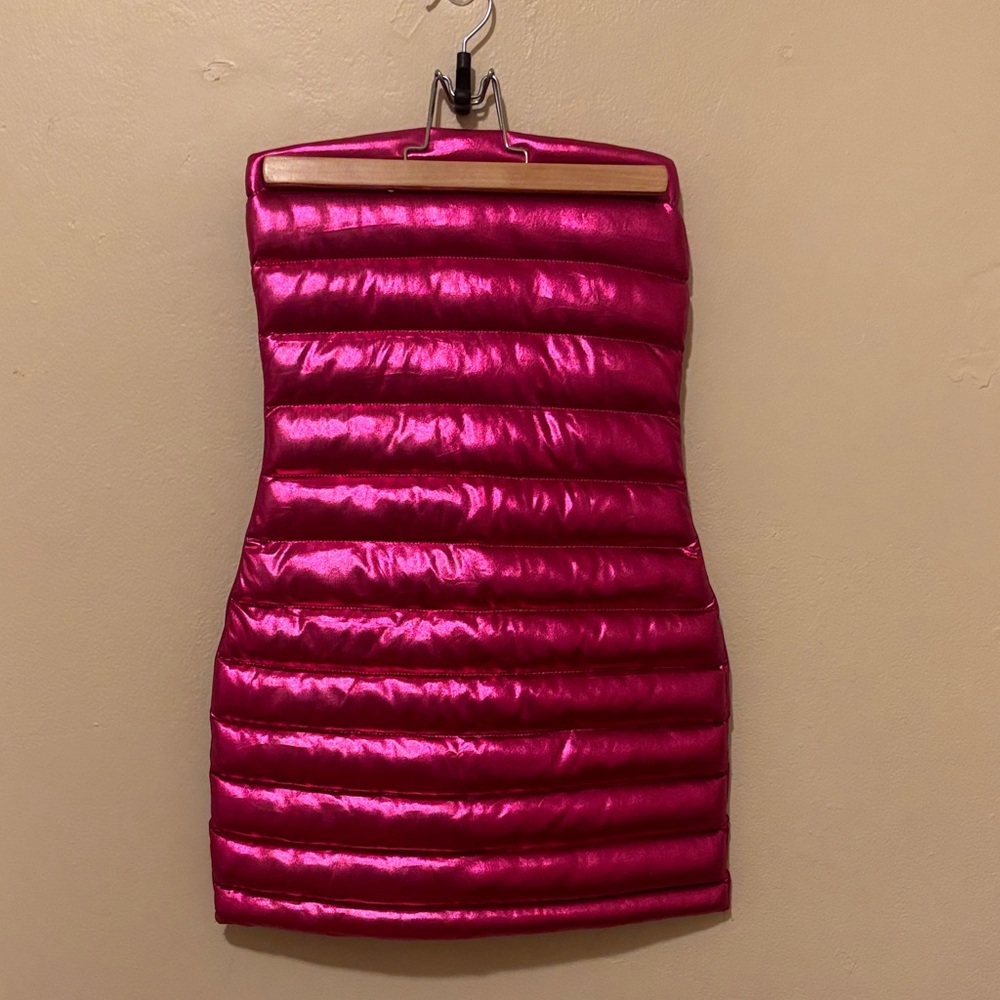 AKIRA Metallic Pink Strapless Dress
